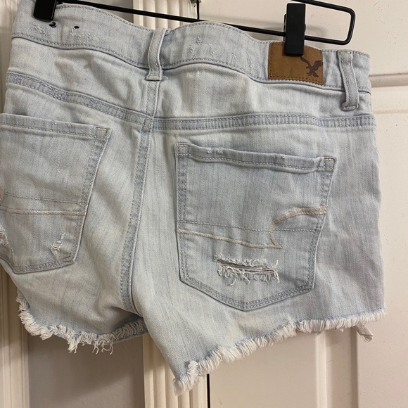 American Eagle Shorts - Picture 2 of 2